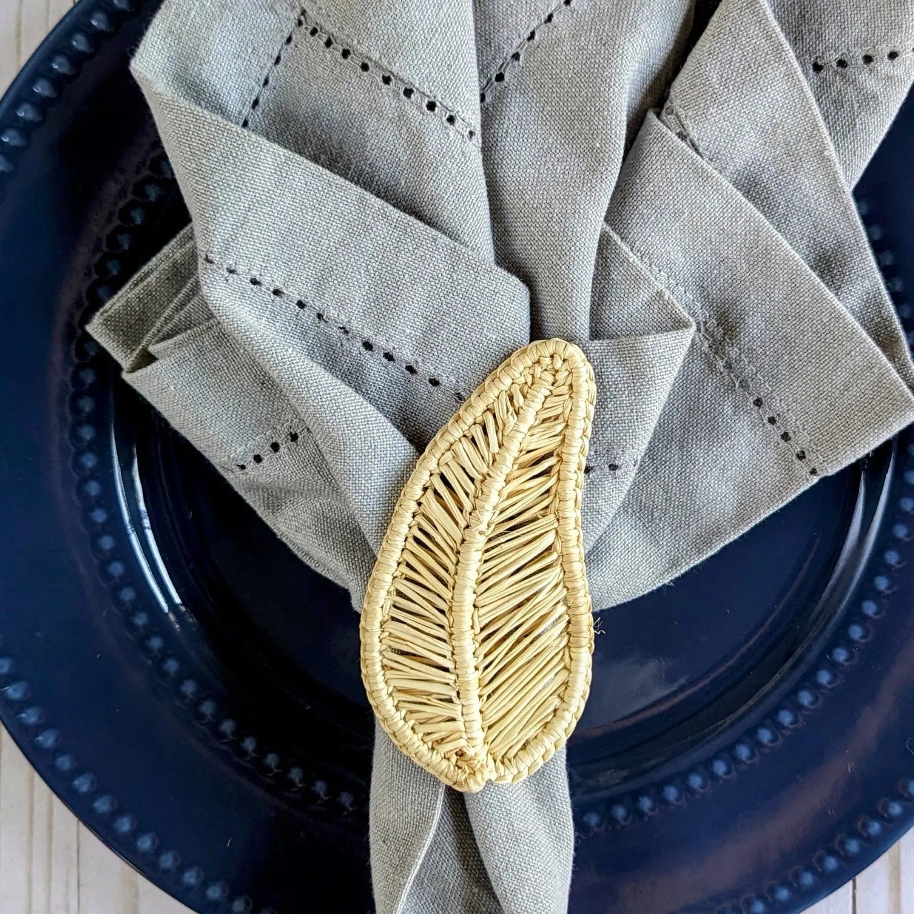 Leaf Handwoven Iraca Napkin Ring MacondoForever