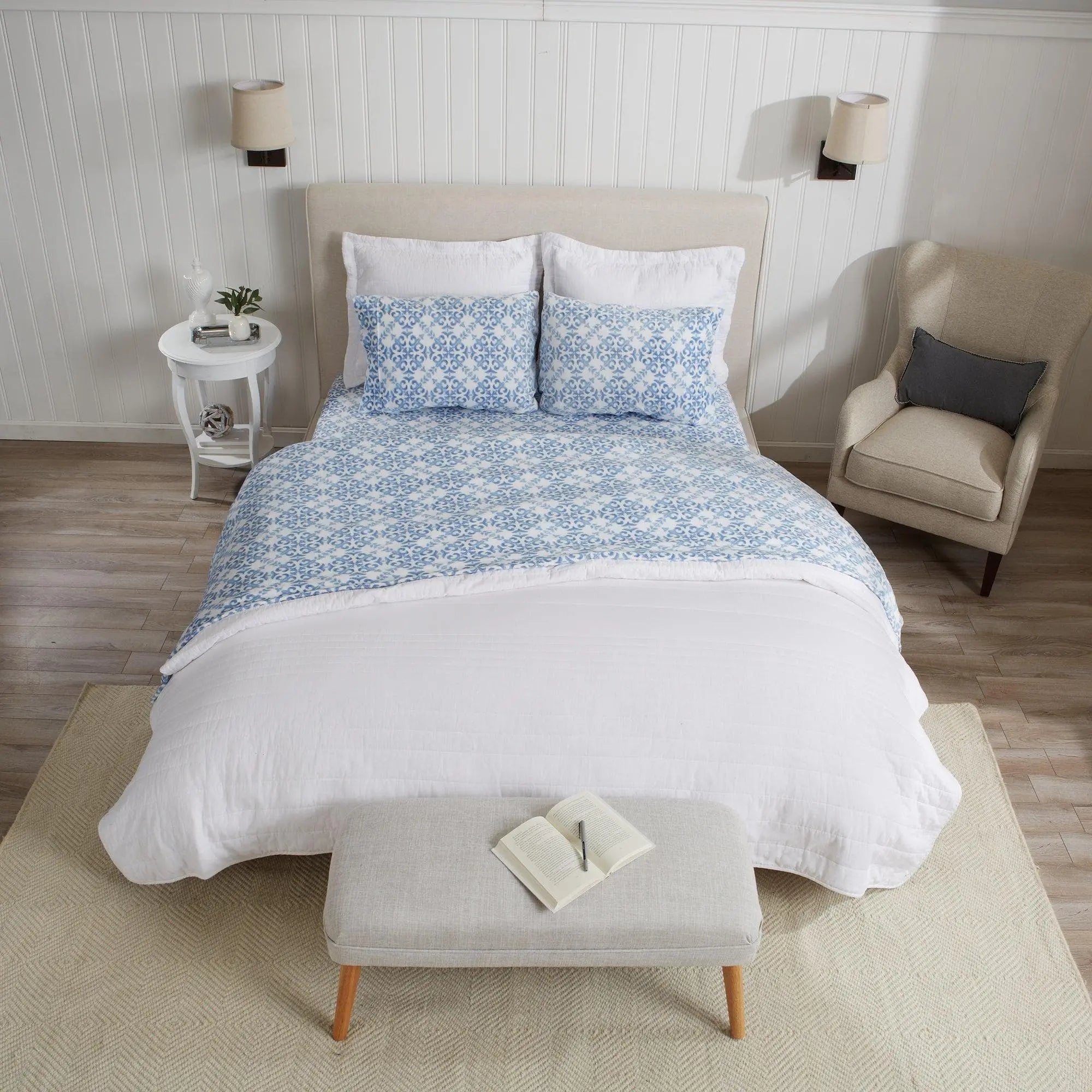 Velvet Luxe Bed Sheets - Lattice Collection by Great Bay Home; blue lattice pattern on white, winter warmth.