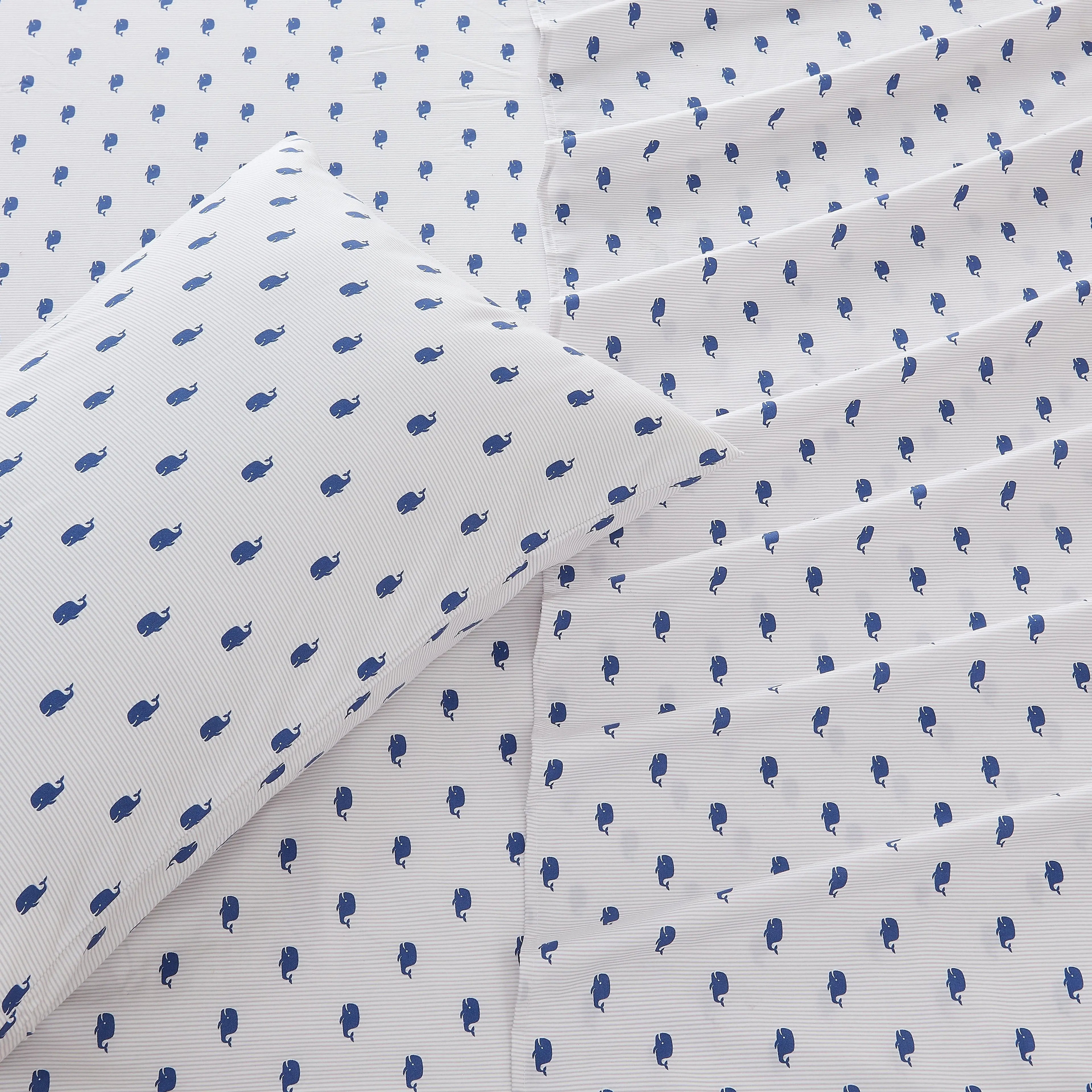 Coastal Sheet Set - Nantucket Collection in white with blue whale print