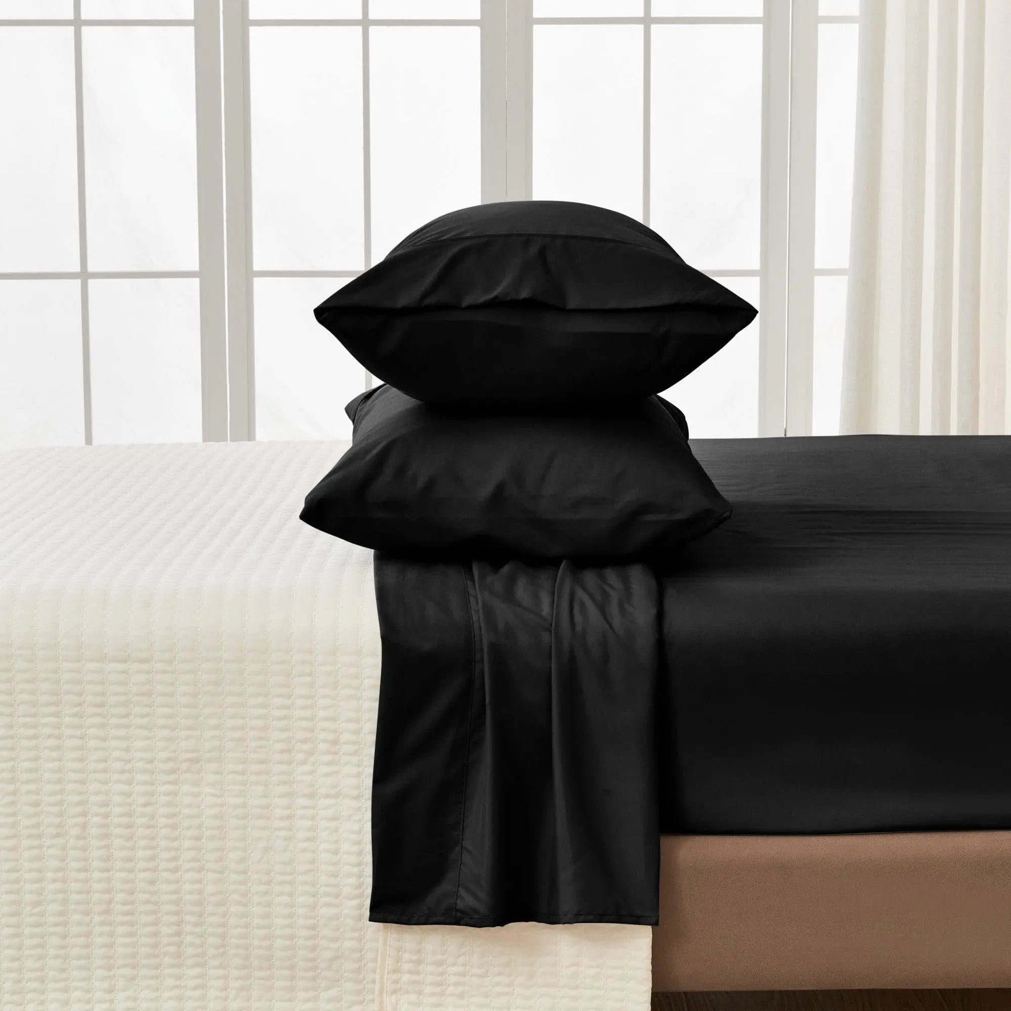 4 Piece Solid Microfiber Sheet - Amara Collection Great Bay Home
