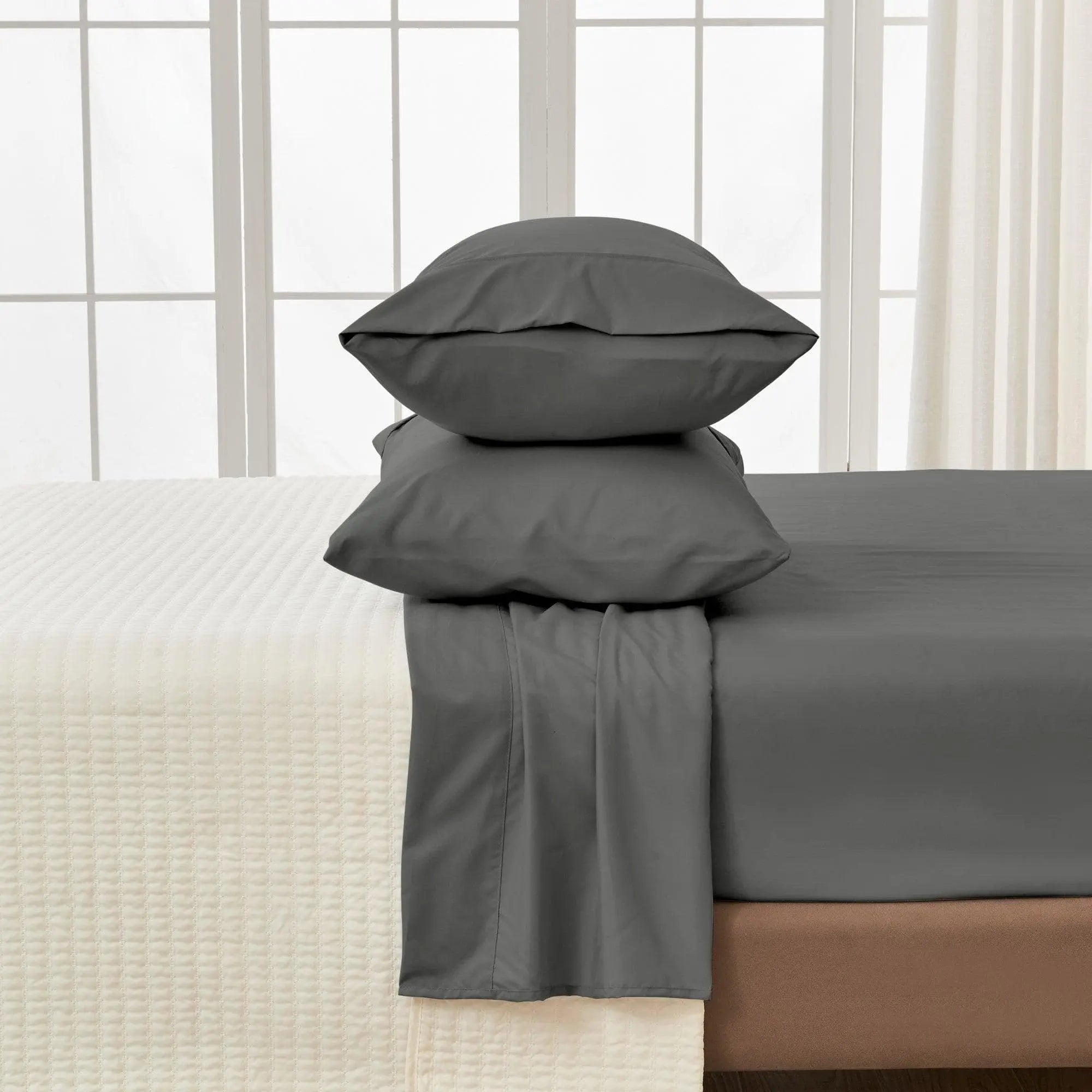 4 Piece Solid Microfiber Sheet - Amara Collection Great Bay Home