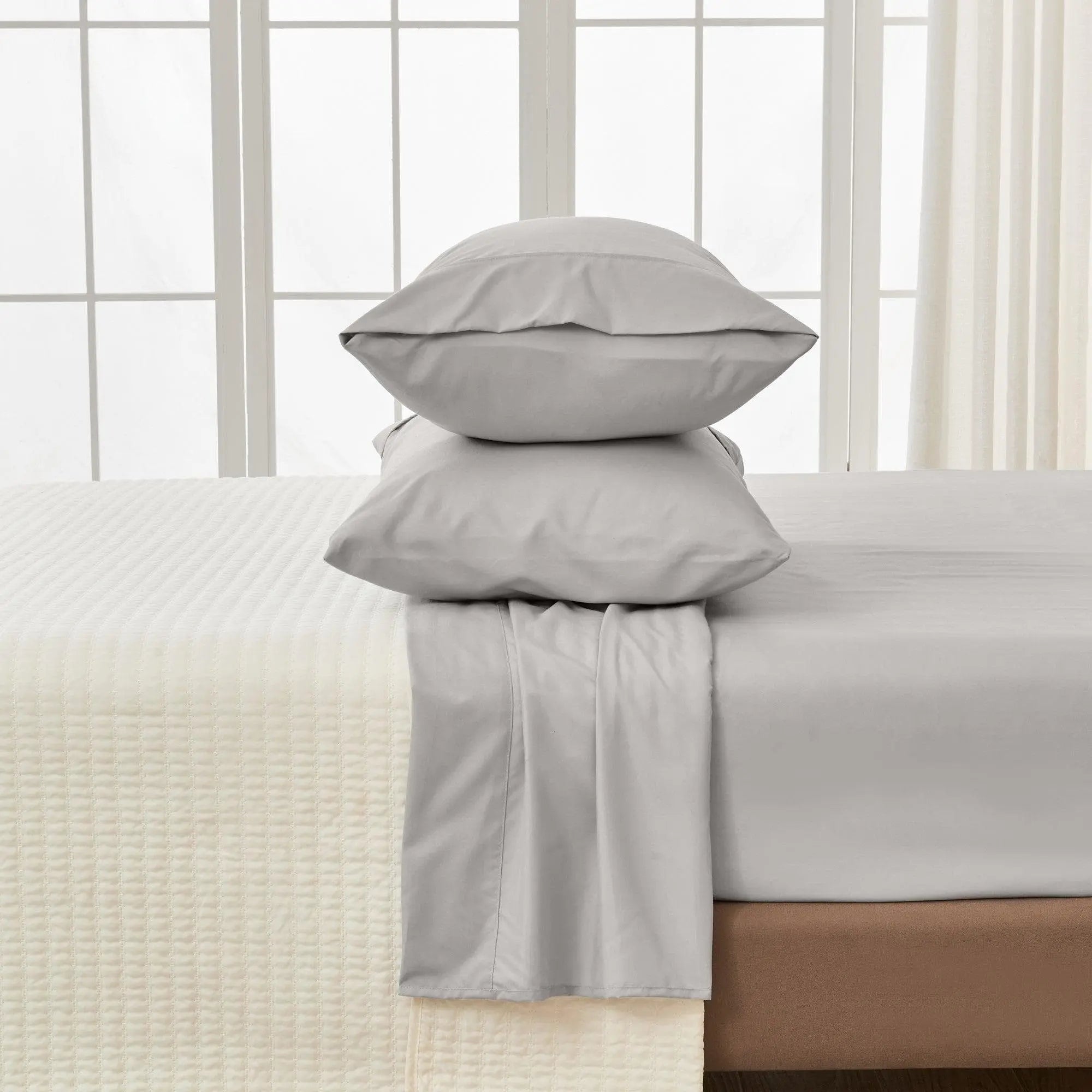 4 Piece Solid Microfiber Sheet - Amara Collection Great Bay Home