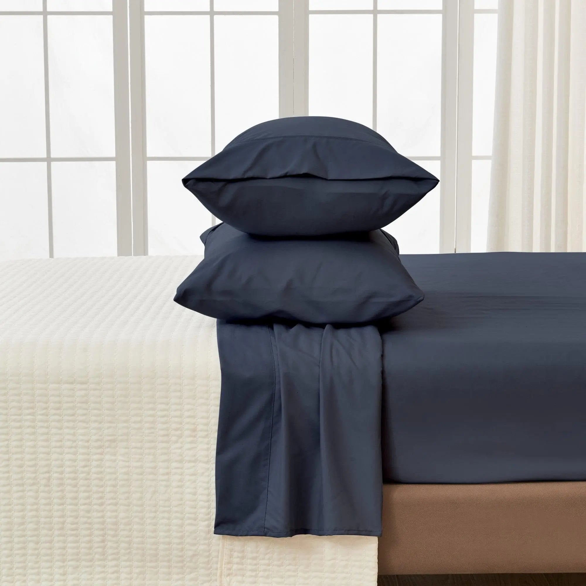 4 Piece Solid Microfiber Sheet - Amara Collection Great Bay Home
