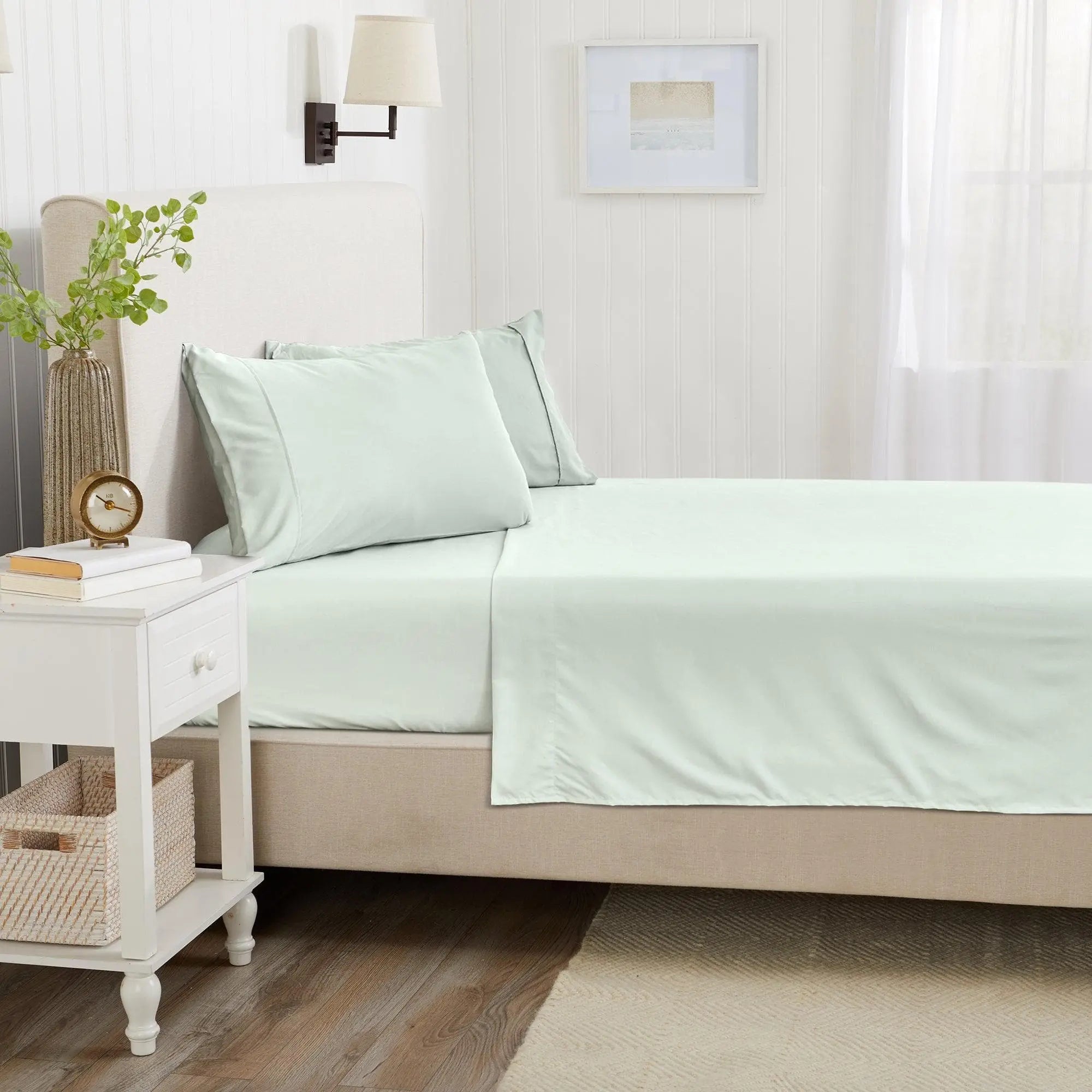 4 Piece Solid Microfiber Sheet - Amara Collection Great Bay Home