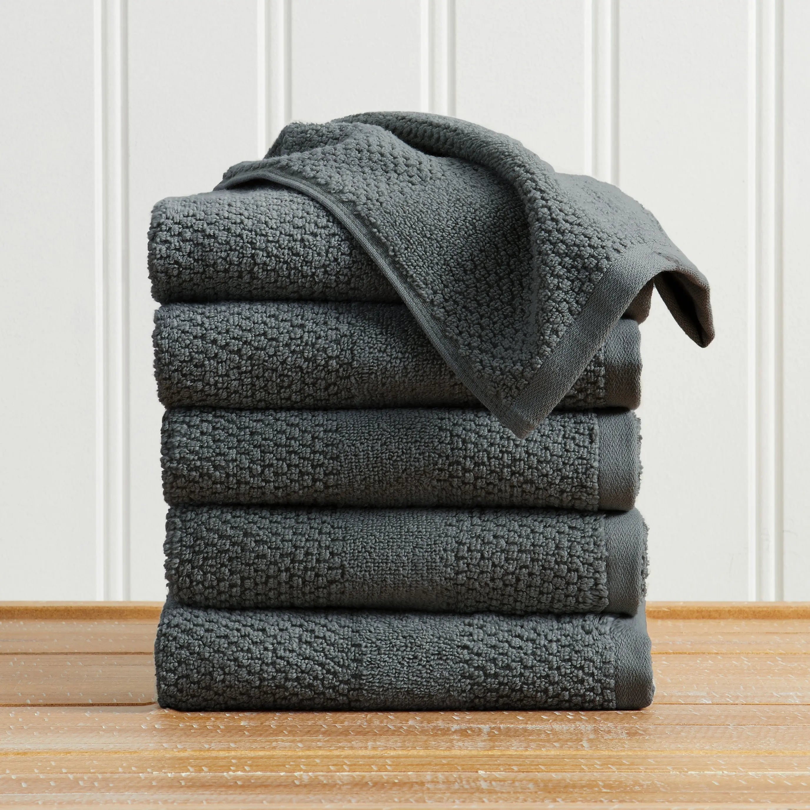 Great Bay Home Marbella Collection 100% cotton bath towel set, five charcoal gray towels.